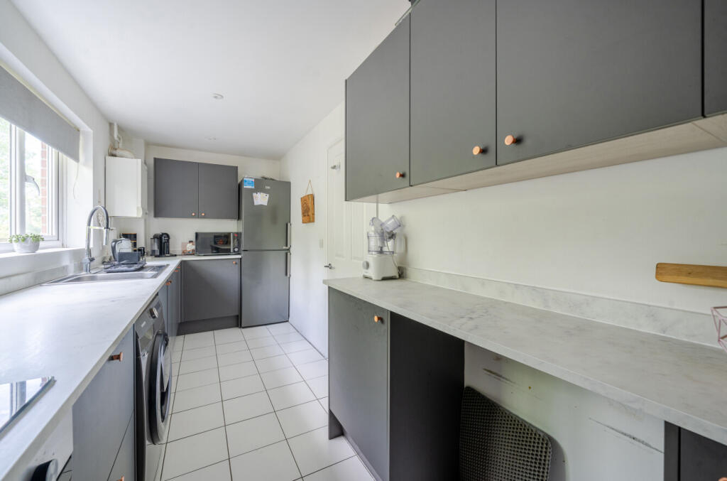 1324996-12-68764d...