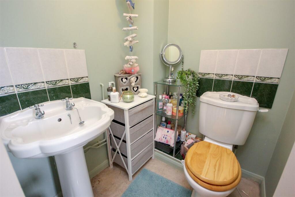 Ensuite.jpg