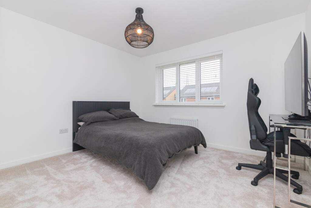 10 Brailsford drive paisley PA2 7GG L-26