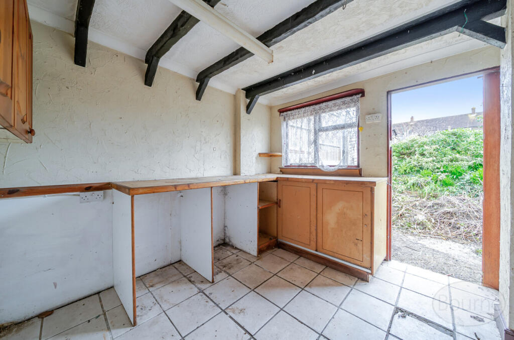 f3cddbf2-2e83-4e4...