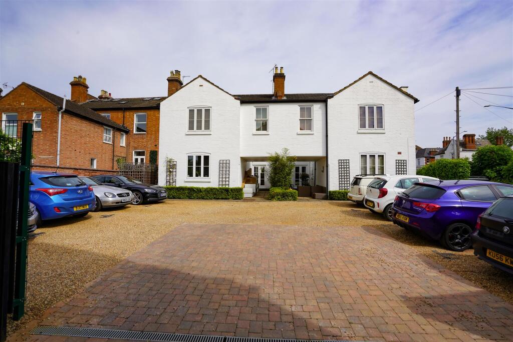 Flat 3 Grange House (12).jpg