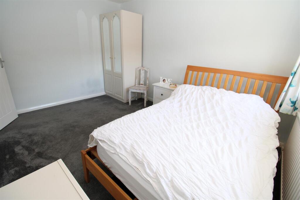 Bed 2 (1).JPG