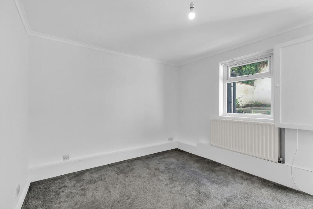 bedroom.jpeg