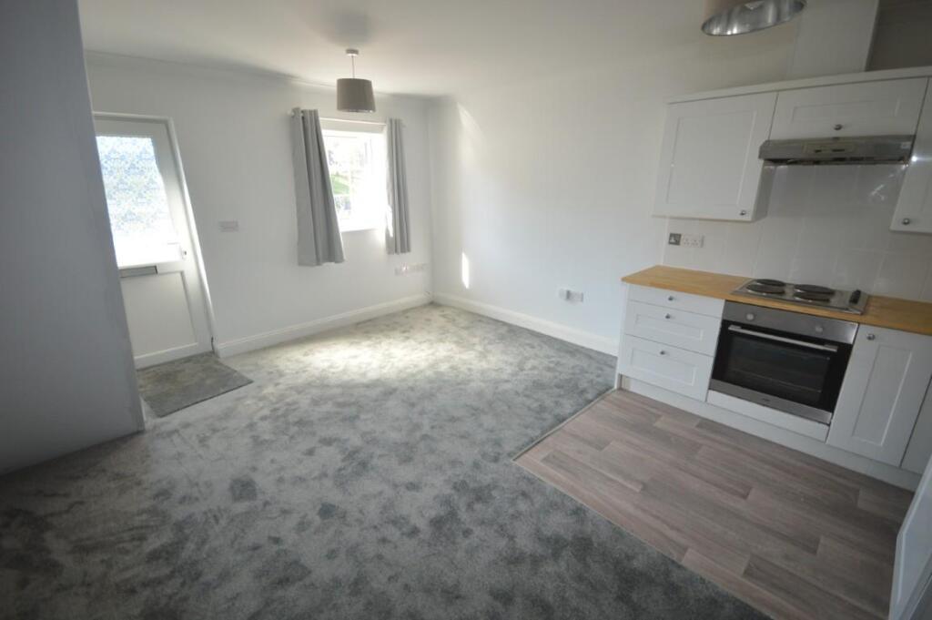 DSC_0048 (Medium).JPG