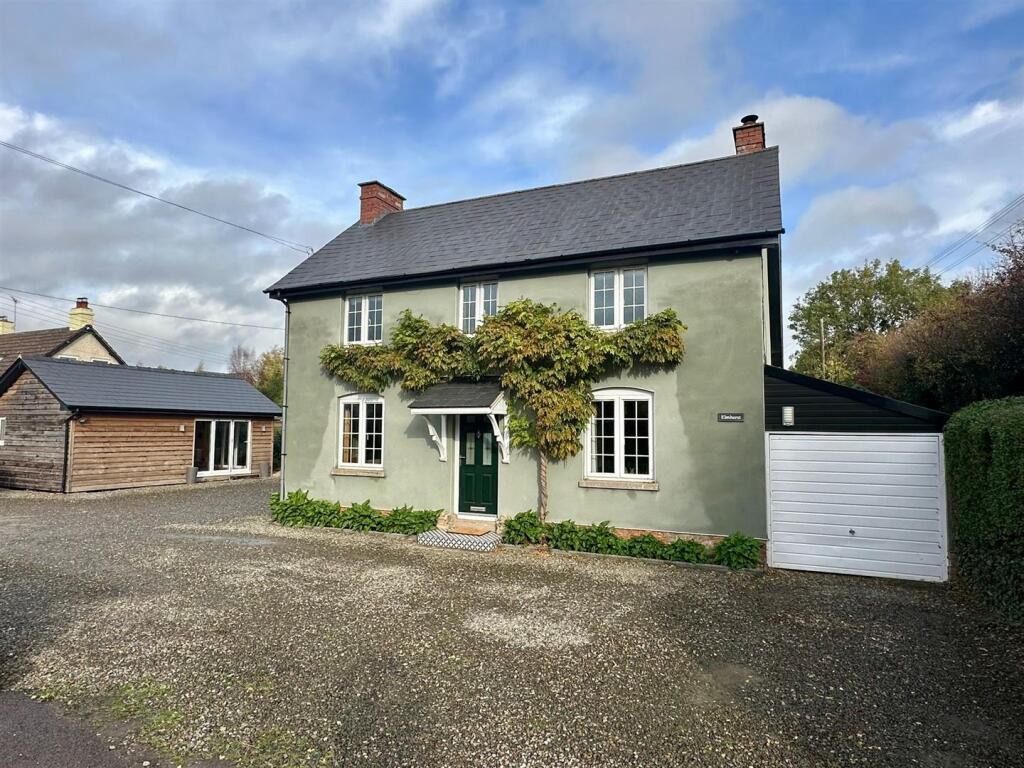 WhatsApp Image 2025-10-31 at 12.18.08_6a627b13.jpg