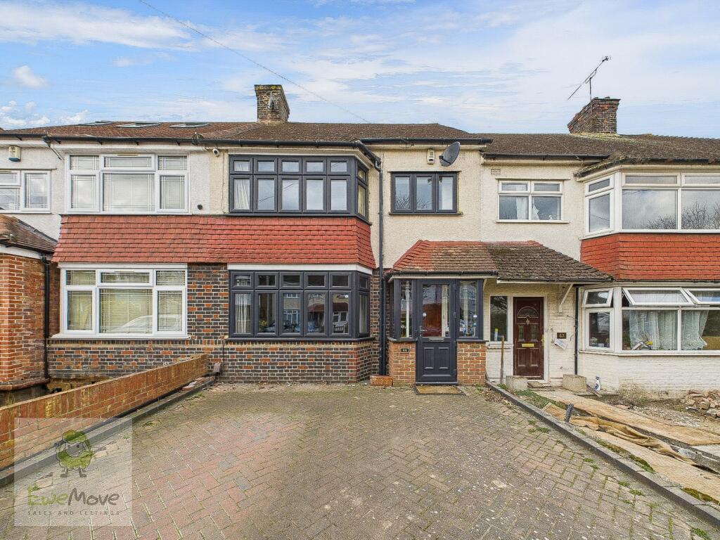 View Of The Front Of The Property