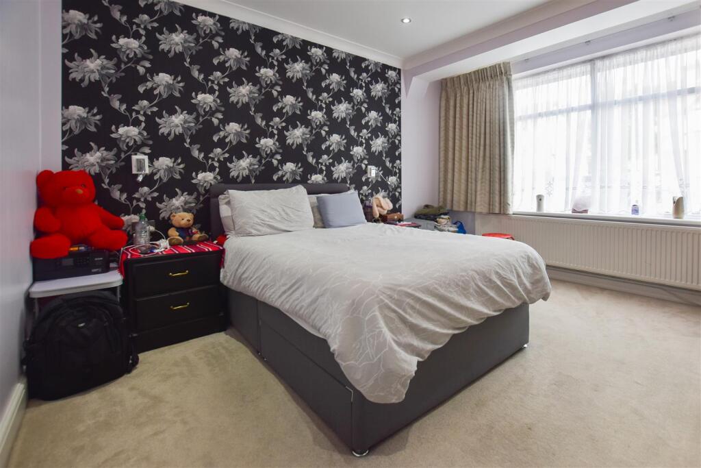Bedroom 3.jpg