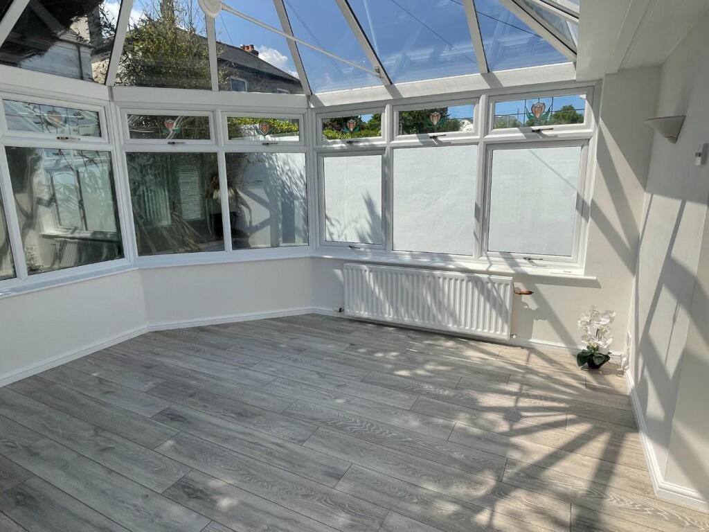 Conservatory 1.jpeg
