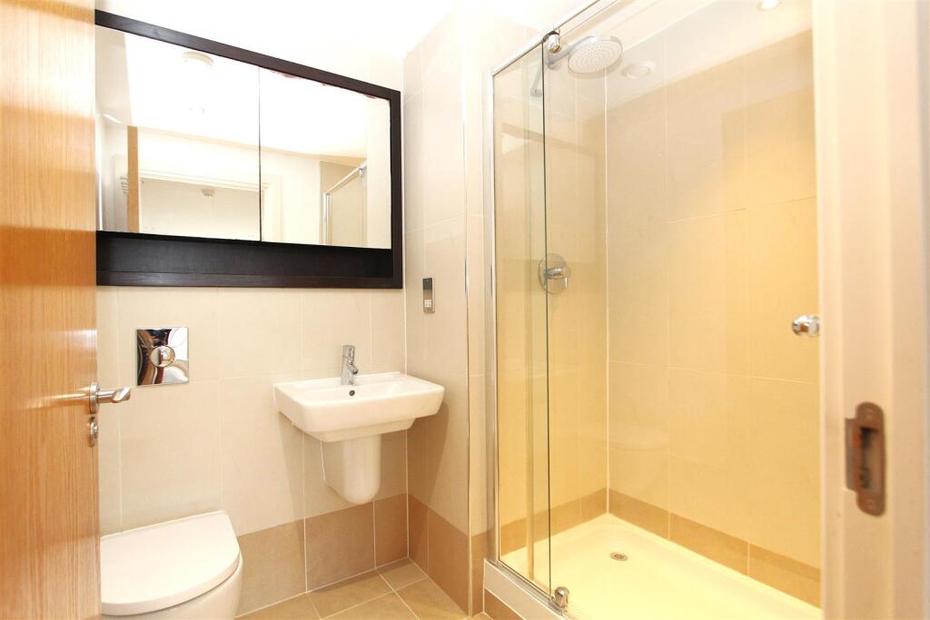 En-suite.JPG
