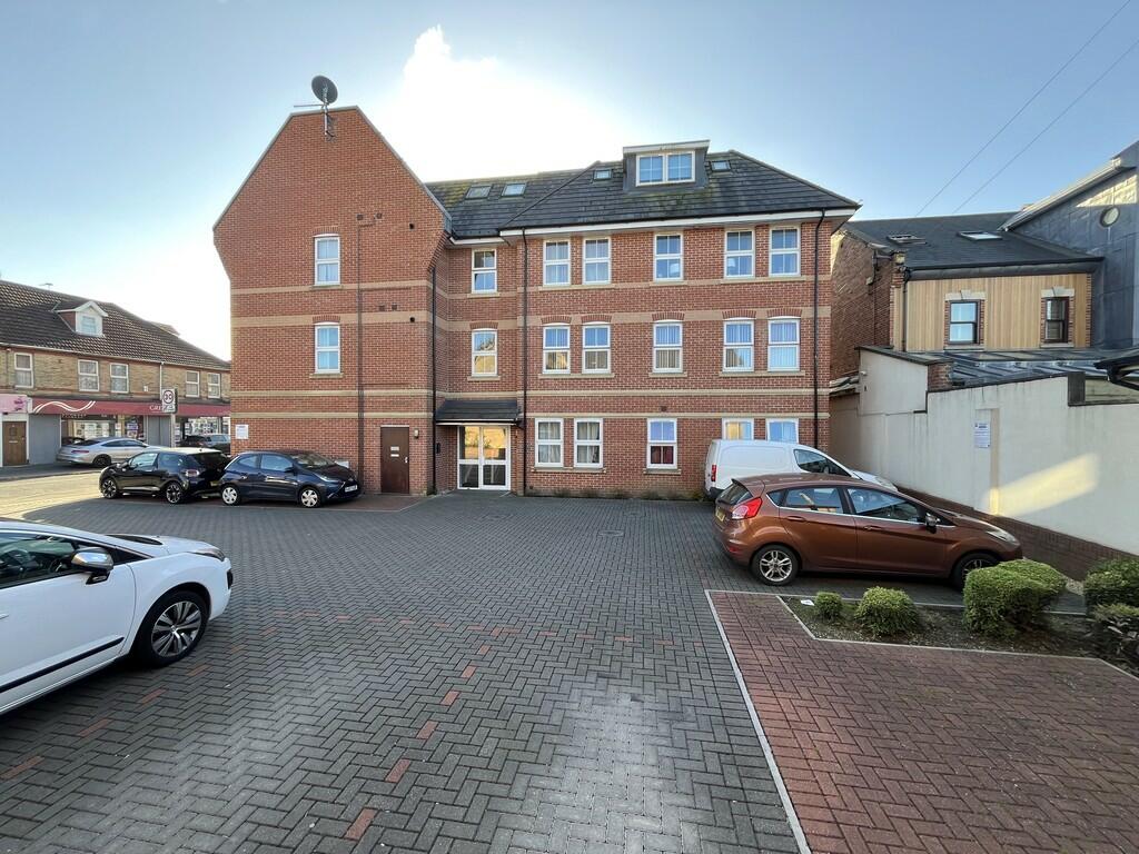 Flat 6 Victoria P...
