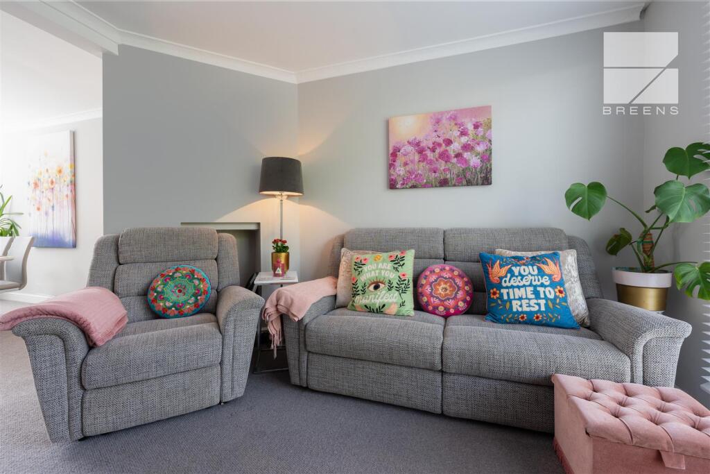 11 Dale View Gardens_0011.jpg