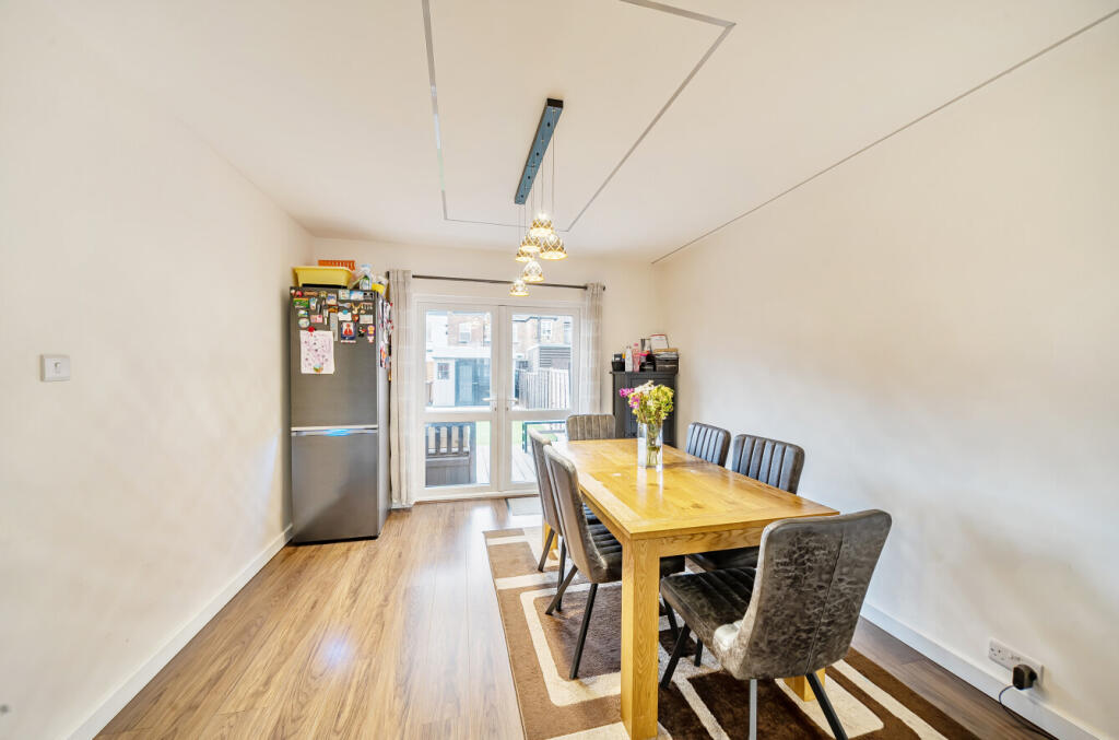 1328528-14-687fcb...