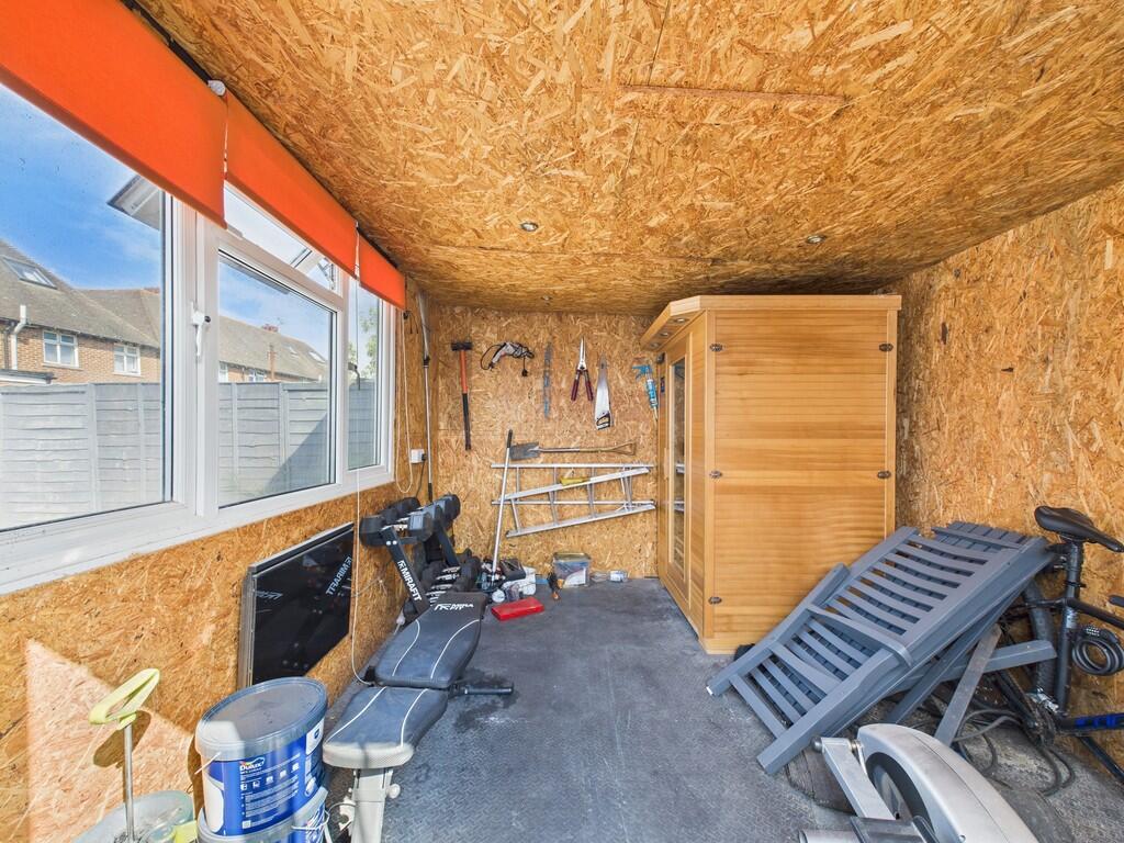 Garden room