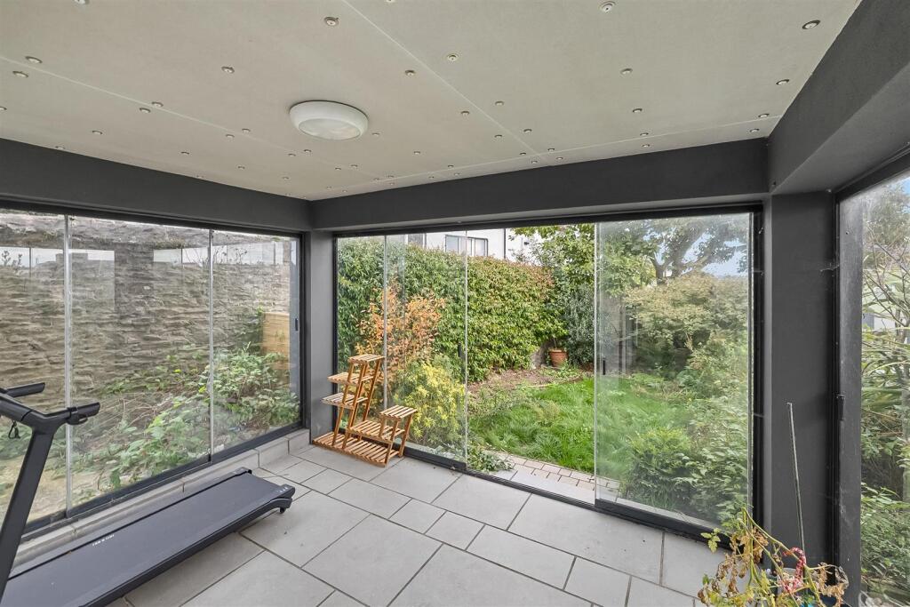 Garden Room