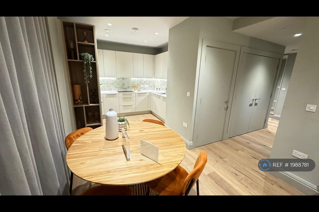 Show Room 2