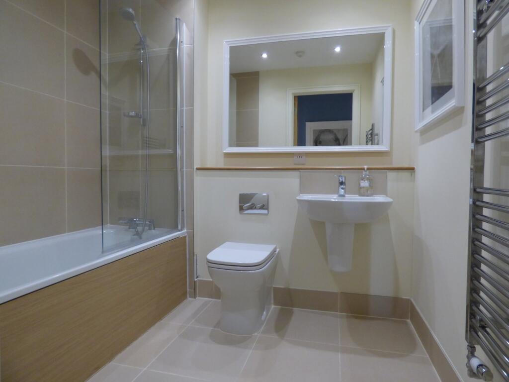 22913_room06image411