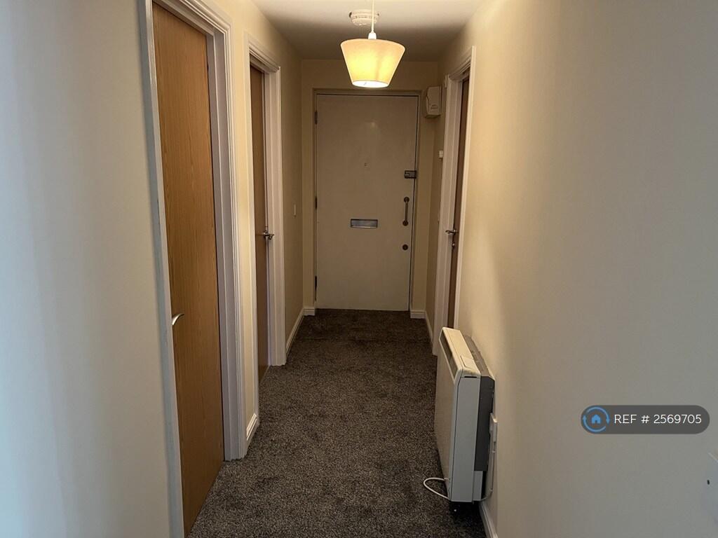 Entrance / Hallway