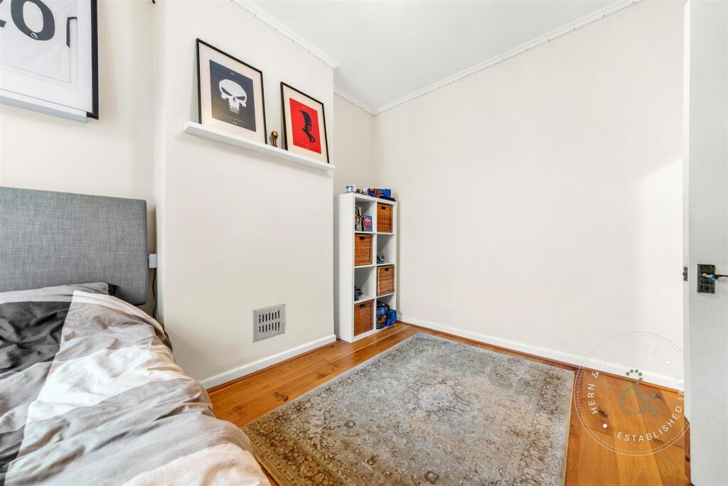 Paget-Street-06.jpg