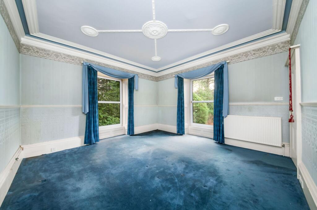 DINING ROOM / SECOND SITTING ROOM