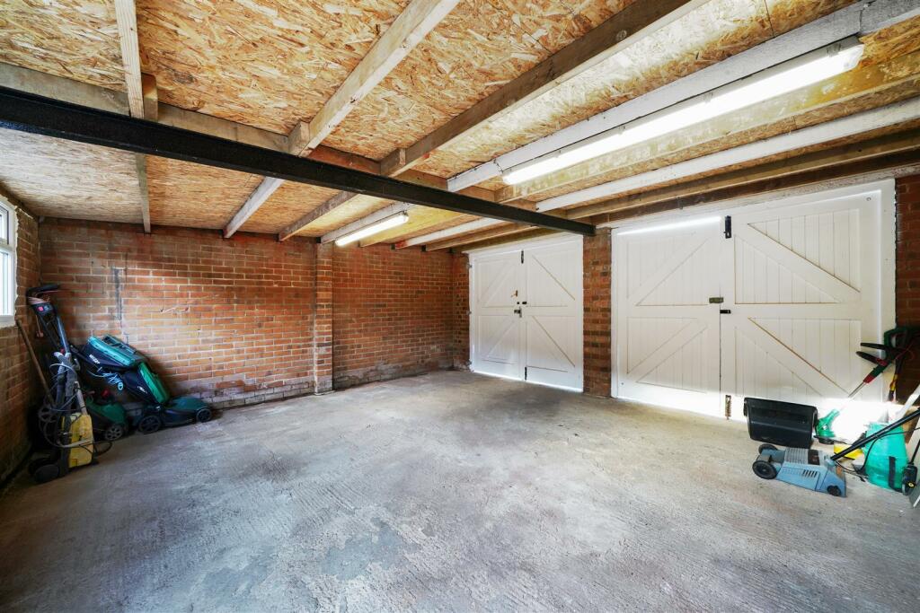 16 Kenelm Close - nqEZMptLDDG6k5io8PsL.jpg