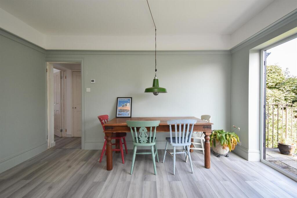 Living room (annexe)