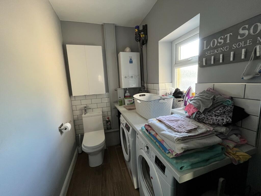 Utility Room / WC