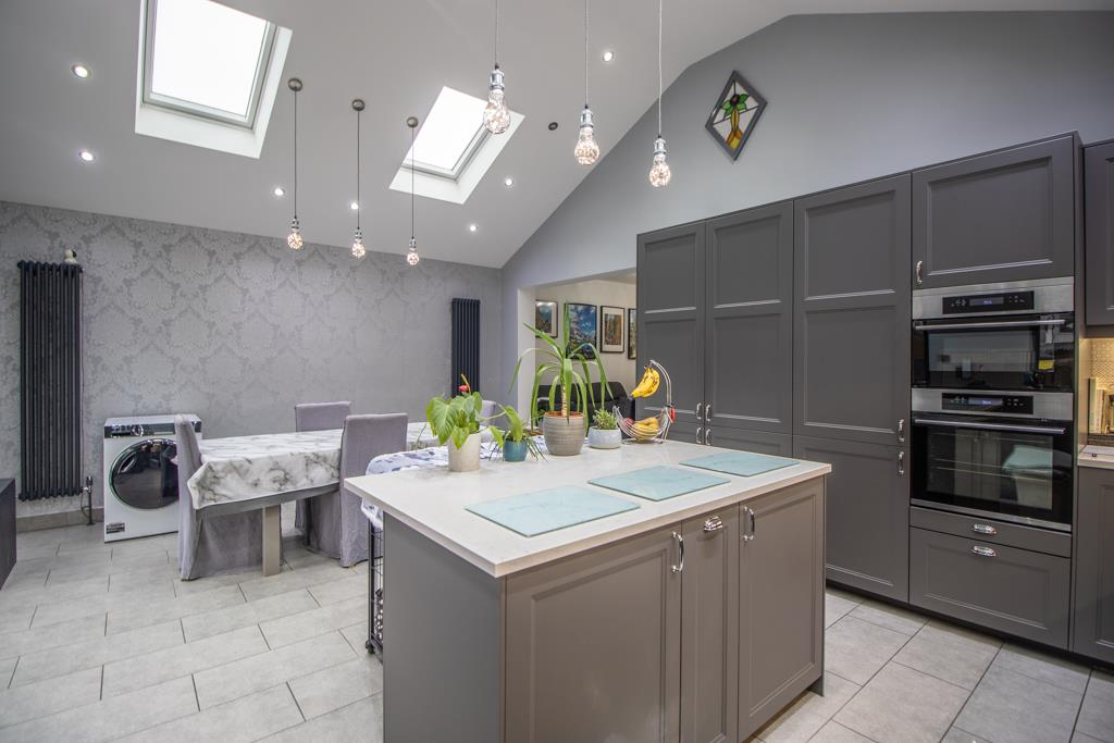 Kitchen/Family Room