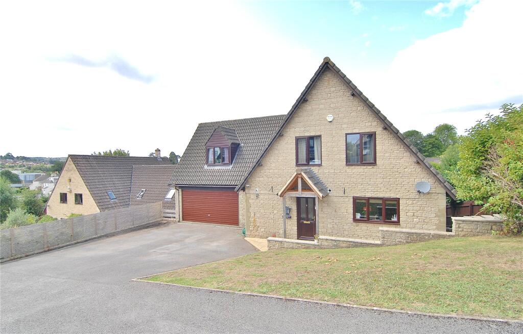 Heazle Place, Stroud, Gloucestershire, GL5