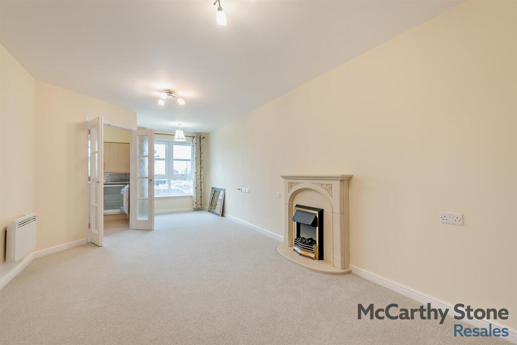 8635823-interior01-800.jpg