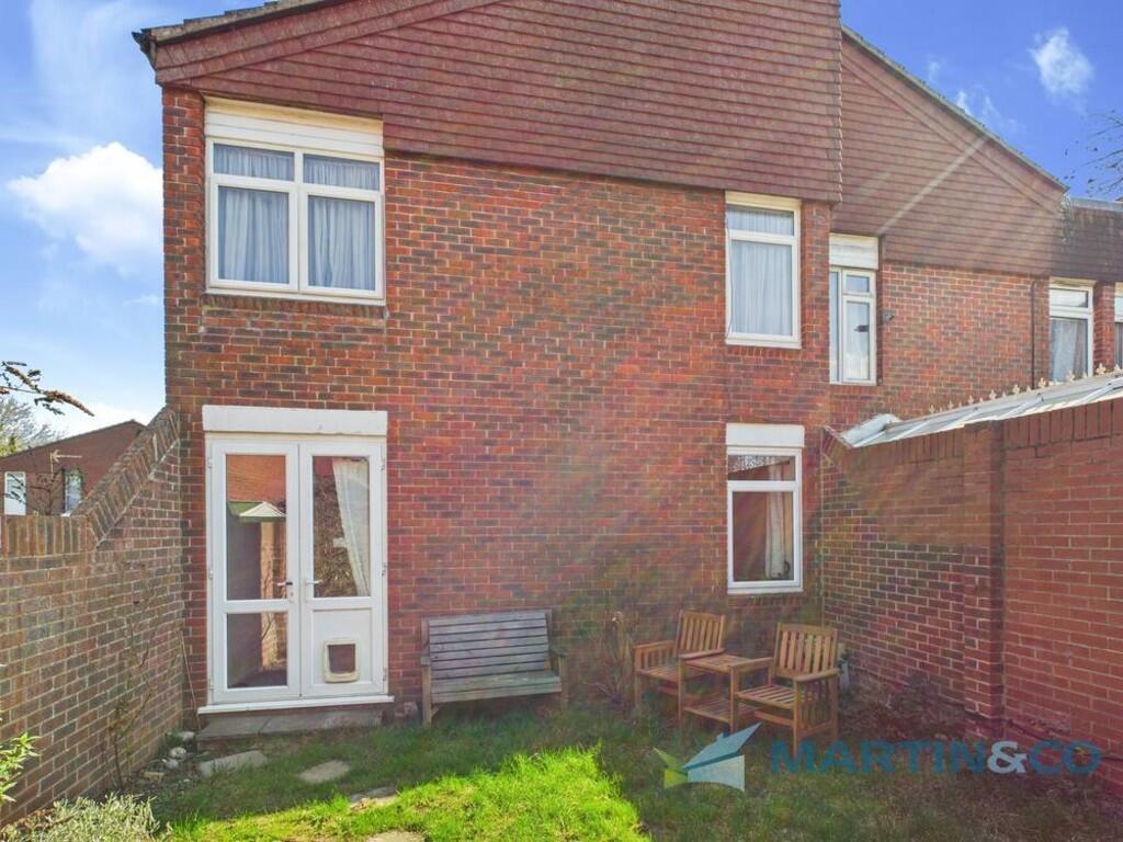 CAM02145G0-PR0051...