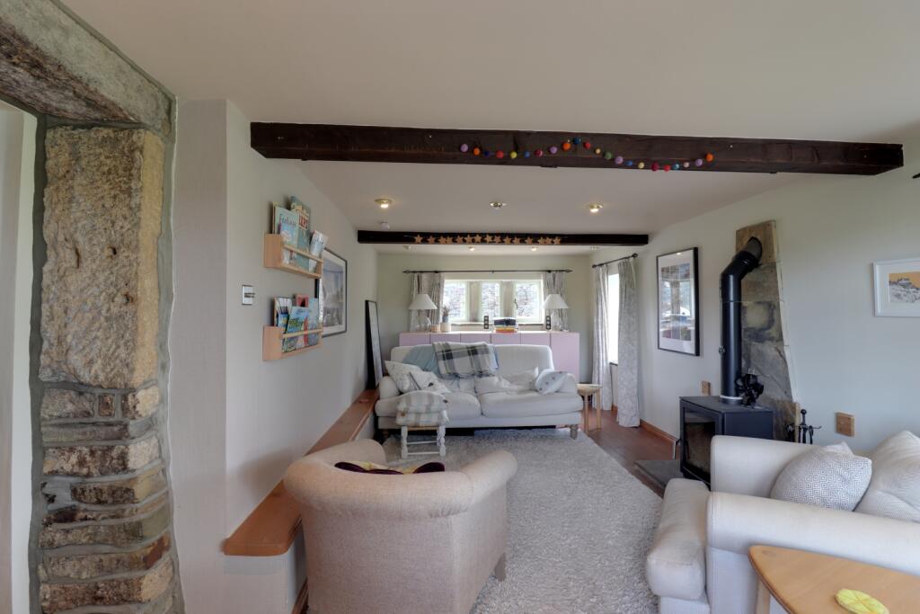 Main lounge 2