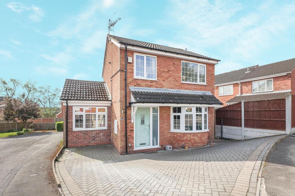 22 Brutus Drive front.jpg