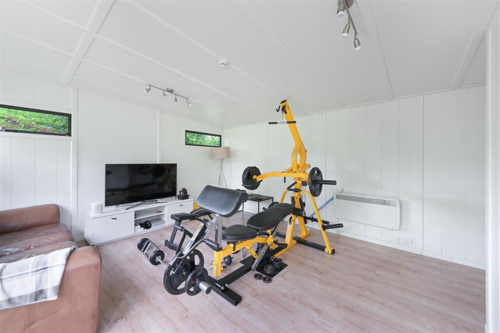 FIR TREE ROAD (16).jpg