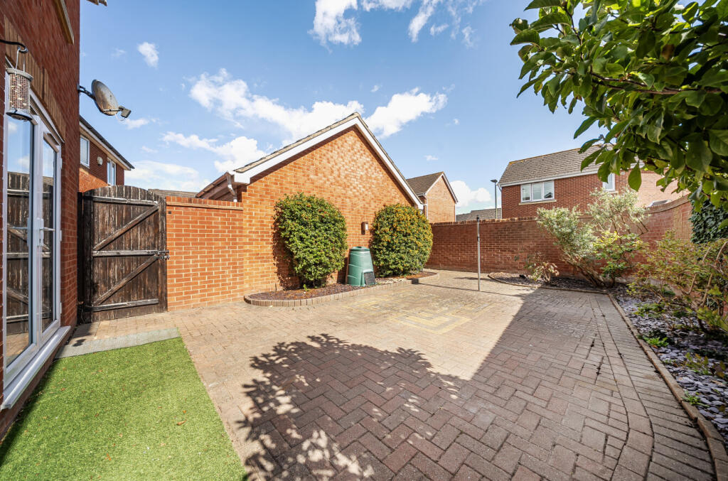 1347560-18-68bf0d...