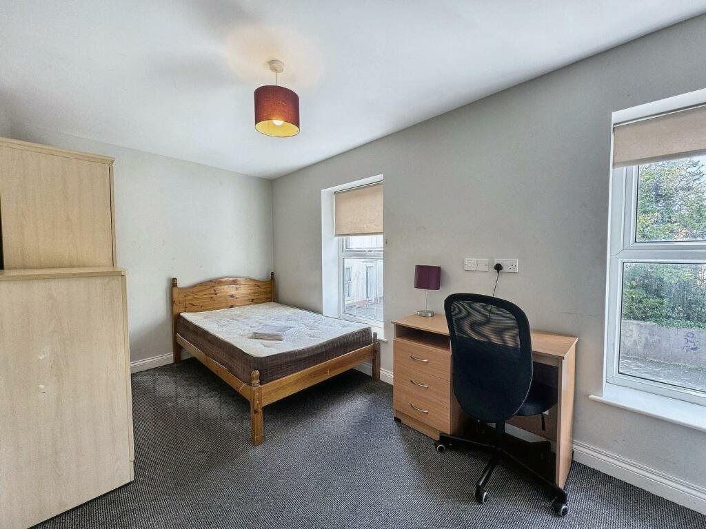 WhatsApp Image 2024-09-12 at 15.32.42 (3).jpeg