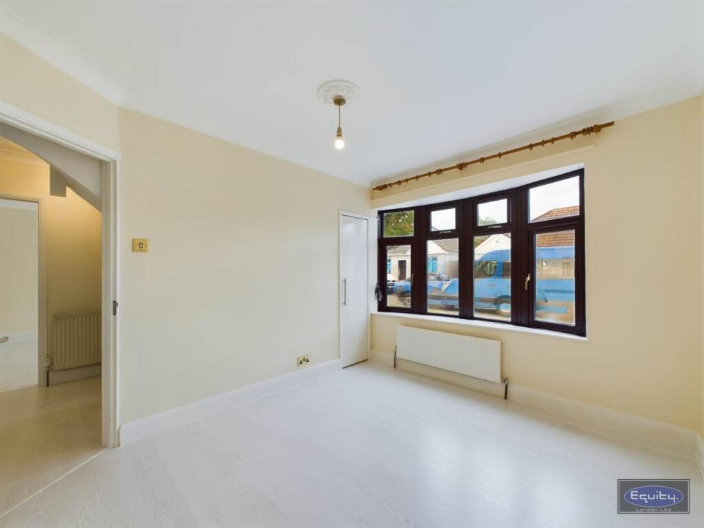Bedroom Three (2)