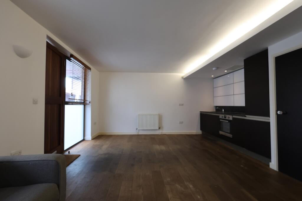 Open Plan Living Room - Kitchen