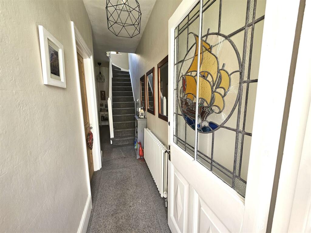 Entrance Hall.jpg
