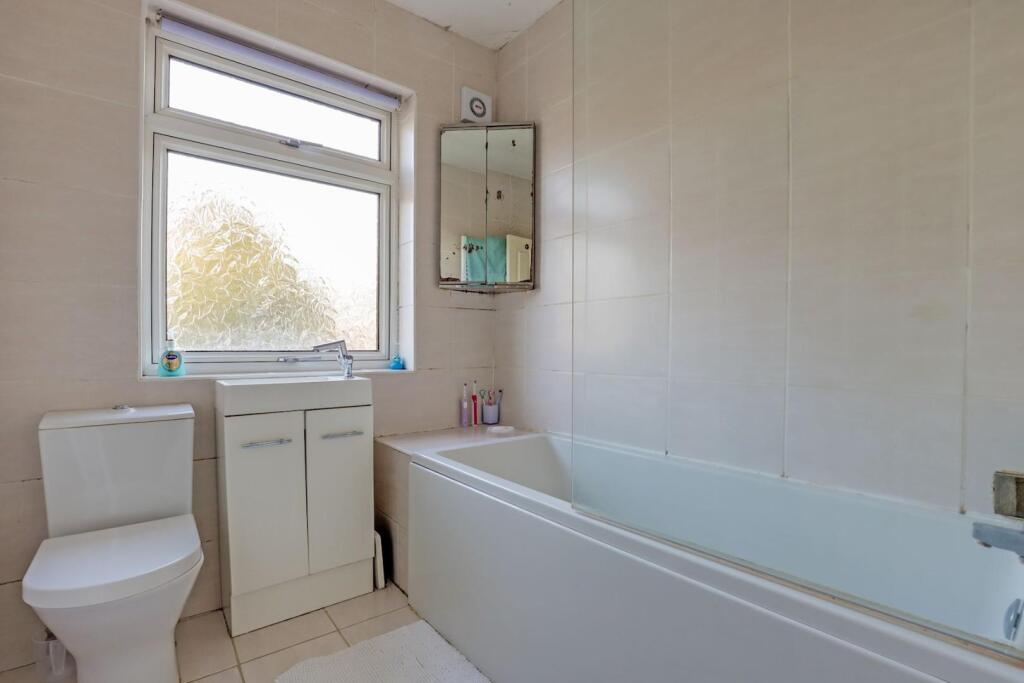 12-1b5fJHPropWpen - 112 Marlow Road - 34-medium.jp