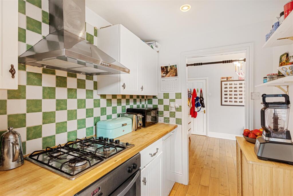 54_Russell_Street_4 2.jpg