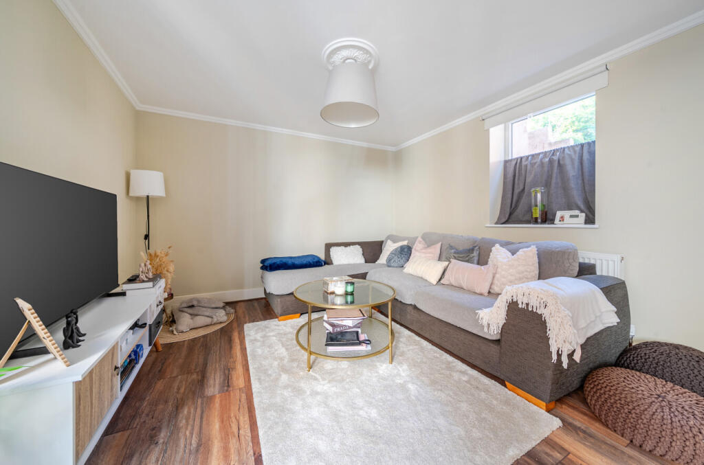 1361944-8-68dbe0a...