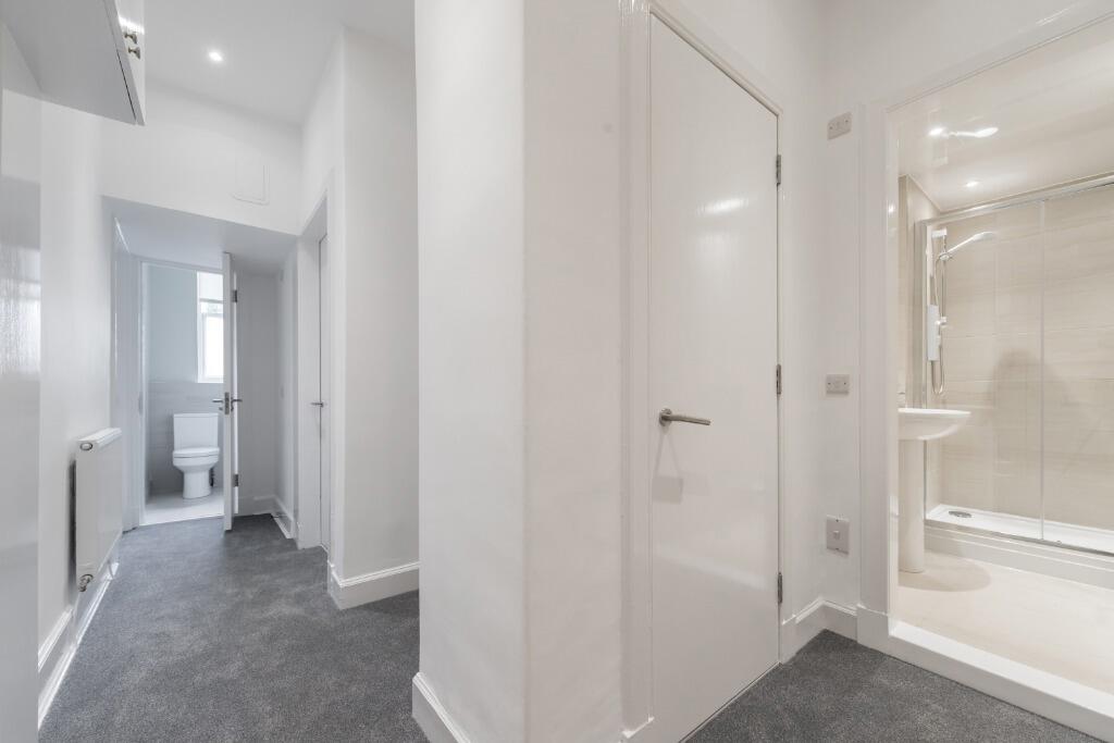 11_16129774937408.jp