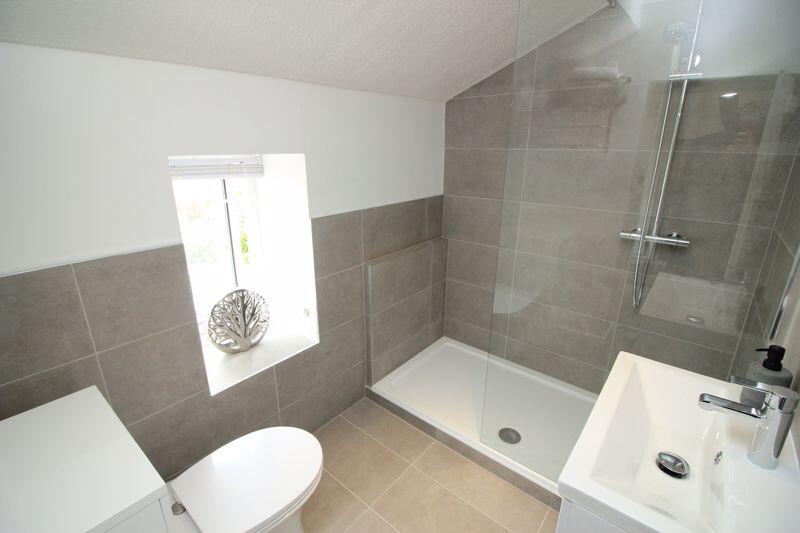 En suite shower room