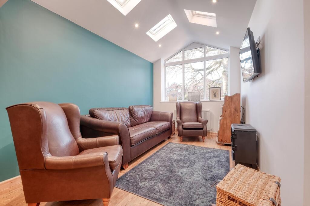 Lounge / Kitchen / Diner