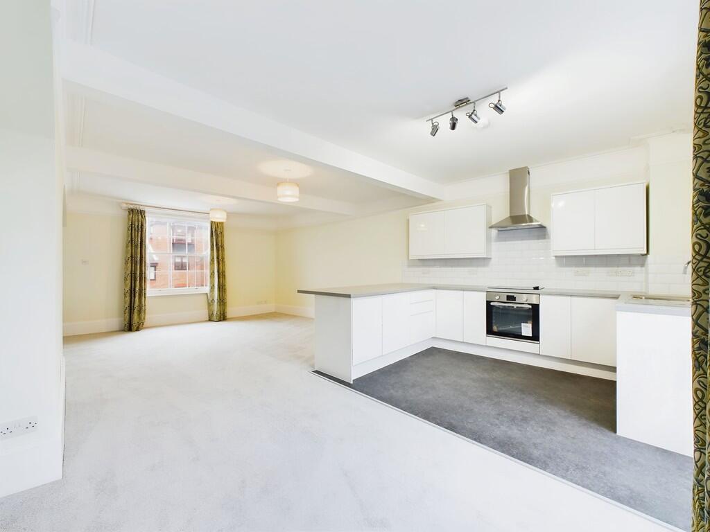 3edf4f32-CAM04018...