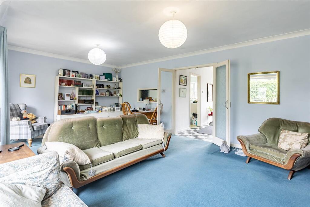 31 Station Ro (6).jpg