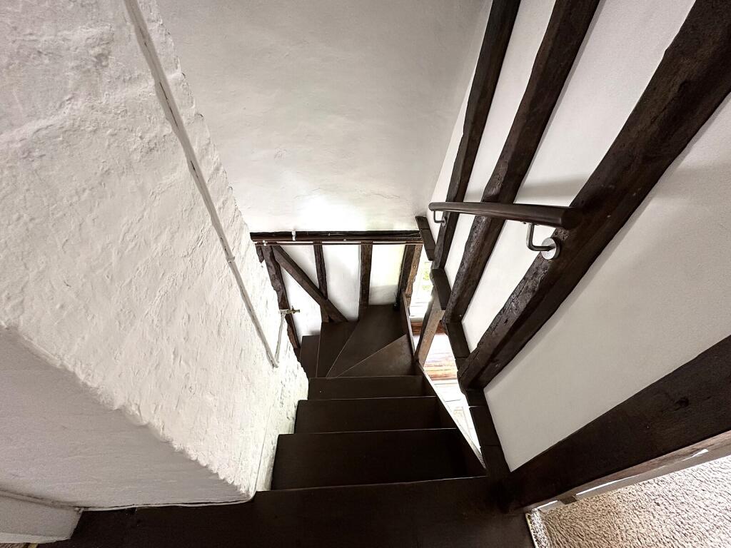 Feature Staircase