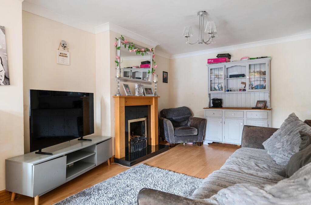 1326932-11-6880af...