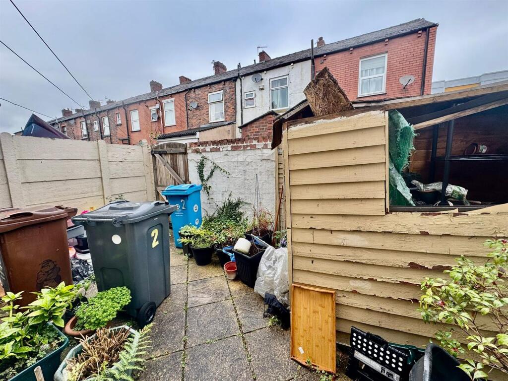 WhatsApp Image 2025-10-28 at 09.58.56.jpeg