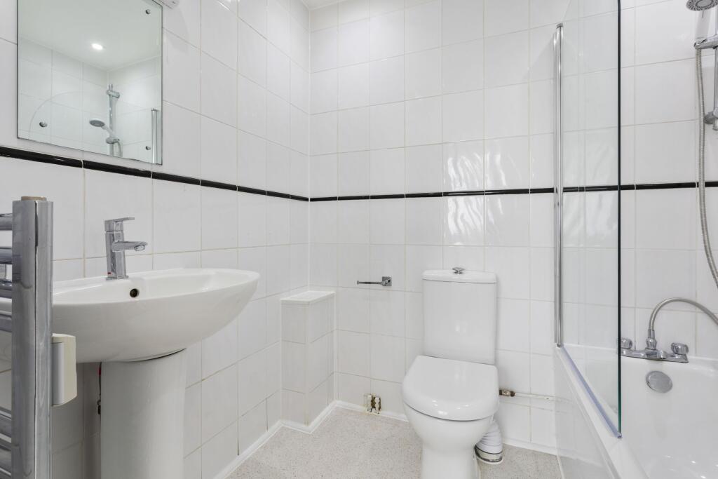 bathroom (example)